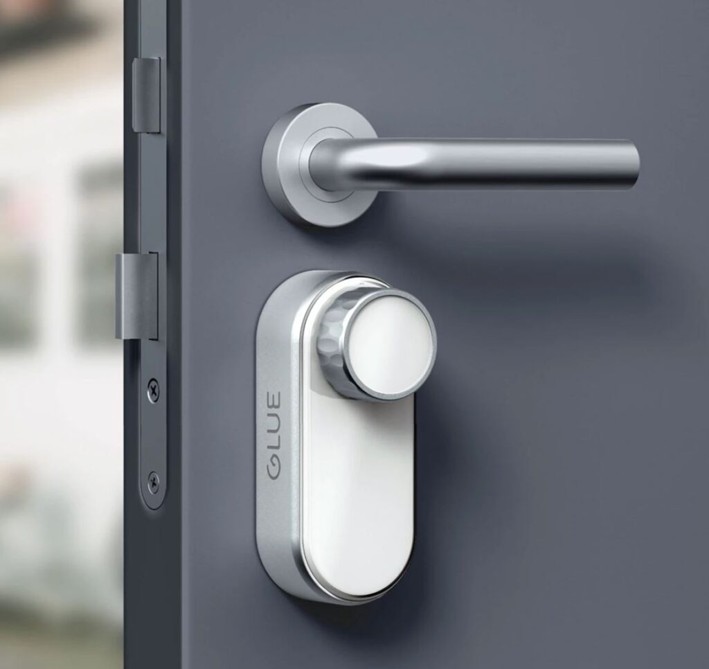 Glue lock 3